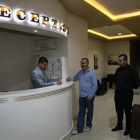 Efes Hotel 2*